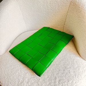 Bottega Veneta Pouch Green